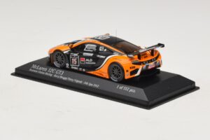 McLaren MP4-12C GT3 #15 Boutsen Racing Bovy / Broggi 24 Hours of Spa 2012 Minichamps 1:43 437121315 Diecast - image 3 of 4