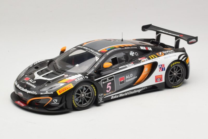 McLaren MP4-12C GT3 #5 D. Wauters 24 Hours of Spa 2013 Minichamps 1:18 151131305 Diecast