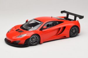 McLaren MP4-12C GT3 Red 2013 Minichamps 1:18 151121392 Diecast