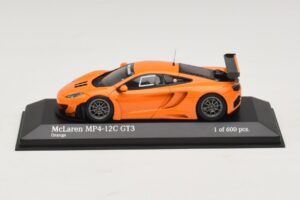 McLaren MP4-12C GT3 Street Orange Minichamps 1:43 437121399 Diecast