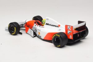 McLaren MP4/8 Ford #8 A. Senna Winner European GP 1993 Minichamps 1:18 540931818 Diecast - image 5 of 7