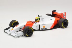 McLaren MP4/8 Ford #8 A. Senna Winner Japanese GP 1993 Minichamps 1:18 540931878 Diecast
