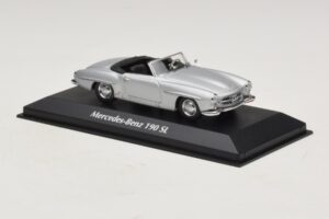 Mercedes 190 SL W121 Silver Maxichamps 1:43 940033130 Diecast - image 3 of 4