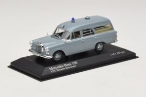 Mercedes 190 W110 Ambulance DRK Minichamps 1:43 400037270 Diecast - image 2 of 4