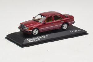 Mercedes 230E W124 Red Metallic Minichamps 1:43 400037001 Diecast - image 2 of 4