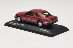 Mercedes 230E W124 Red Metallic Minichamps 1:43 400037001 Diecast - image 3 of 4