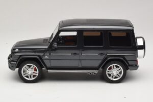 Mercedes AMG G63 W463 Black GT Spirit 1:18 GT035 Resin - image 3 of 6