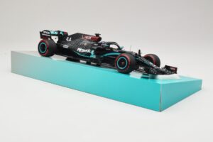 Mercedes AMG Petronas W11 EQ Performance #44 L. Hamilton 91st F1 Win Eifel GP 2020 Minichamps 1:18 113201144 Diecast - image 4 of 6