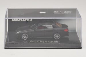 Mercedes Brabus 850 E63 W212 Matt Black Minichamps 1:43 437034101 Diecast - image 4 of 5