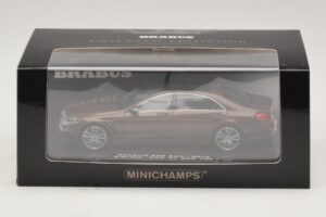 Mercedes Brabus 850 S63 W222 Brown Metallic Minichamps 1:43 437034202 Diecast - image 5 of 5