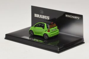 Mercedes Brabus Ultimate 120 Green Minichamps 1:43 437032700 Diecast - image 3 of 5
