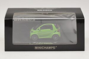 Mercedes Brabus Ultimate 120 Green Minichamps 1:43 437032700 Diecast - image 5 of 5