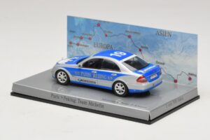 Mercedes E-Class #19 Team Michelin Rally Paris-Peking 2007 Minichamps 1:43 B66962269 Diecast - image 3 of 5
