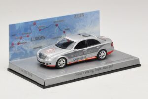 Mercedes E-Class #7 Team Auto Bild Rally Paris-Peking 2007 Minichamps 1:43 B66962263 Diecast - image 2 of 5