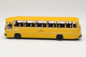 Mercedes O 302 Deutsche Bundespost Minichamps 1:43 439035191 Diecast - image 3 of 6