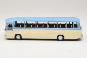 Mercedes O302 Blue Cream Minichamps 1:43 439035181 Diecast - image 3 of 6