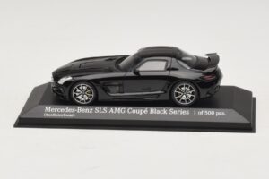 Mercedes SLS AMG C197 Black Series Black Metallic Minichamps 1:43 437033020 Diecast