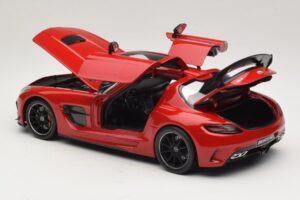 Mercedes SLS AMG C197 Black Series Red Minichamps 1:18 110033022 Diecast - image 5 of 8