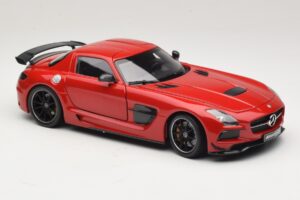 Mercedes SLS AMG C197 Black Series Red Minichamps 1:18 110033022 Diecast - image 6 of 8