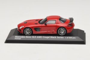 Mercedes SLS AMG C197 Black Series Red Minichamps 1:43 437033021 Diecast