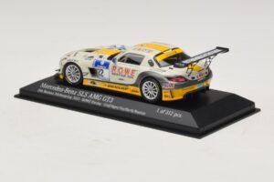 Mercedes SLS AMG GT3 #22 Rowe Racing Graf / Jager Nurburgring 24 Hours 2013 Minichamps 1:43 410133222 Diecast - image 3 of 4