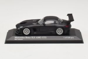 Mercedes SLS AMG GT3 Matt Black Minichamps 1:43 410113200 Diecast