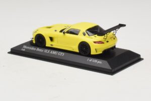 Mercedes SLS AMG GT3 Yellow Minichamps 1:43 410113201 Diecast - image 3 of 4