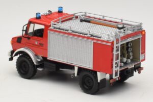 Mercedes Unimog 1300 L TLF 8/18 FF Oberammergau Minichamps 1:43 439033071 Diecast - image 5 of 6