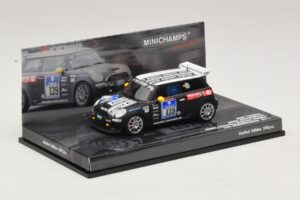 Mini Cooper Dörr Motorsport #139 Hahn / Holoch 24 Hours of Nürburgring 2011 Minichamps 1:43 437112139 Diecast - image 2 of 5
