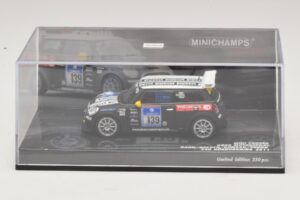 Mini Cooper Dörr Motorsport #139 Hahn / Holoch 24 Hours of Nürburgring 2011 Minichamps 1:43 437112139 Diecast - image 4 of 5