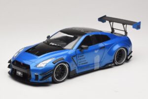Nissan GT-R R35 Liberty Walk Work T2 Blue Metallic Solido 1:18 S1805801 Diecast