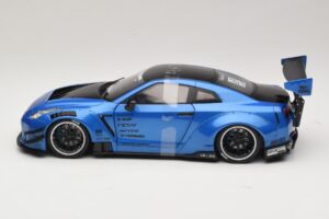Nissan GT-R R35 Liberty Walk Work T2 Blue Metallic Solido 1:18 S1805801 Diecast - image 3 of 6