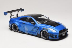 Nissan GT-R R35 Liberty Walk Work T2 Blue Metallic Solido 1:18 S1805801 Diecast - image 4 of 6
