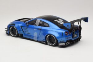 Nissan GT-R R35 Liberty Walk Work T2 Blue Metallic Solido 1:18 S1805801 Diecast - image 5 of 6