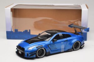 Nissan GT-R R35 Liberty Walk Work T2 Blue Metallic Solido 1:18 S1805801 Diecast - image 6 of 6