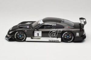 Nissan GT-R R35 Stealth Model Gran Turismo 5 AUTOart 1:18 81041 Diecast - image 4 of 9