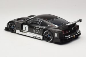 Nissan GT-R R35 Stealth Model Gran Turismo 5 AUTOart 1:18 81041 Diecast - image 7 of 9