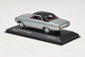Opel Diplomat A V8 Coupe Silver Minichamps 1:43 400048020 Diecast - image 3 of 4
