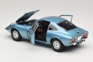 Opel GT Blue Metallic Minichamps 1:18 180049030 Diecast - image 5 of 8