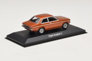 Opel Kadett C Bronze Metallic Maxichamps 1:43 940045600 Diecast - image 2 of 4