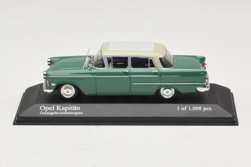 Opel Kapitan A Green Minichamps 1:43 400048001 Diecast