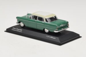 Opel Kapitan A Green Minichamps 1:43 400048001 Diecast - image 3 of 4
