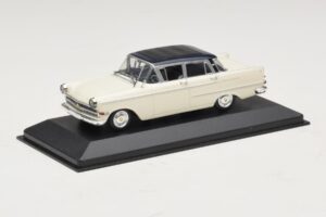 Opel Kapitan A White Minichamps 1:43 400048000 Diecast - image 2 of 4