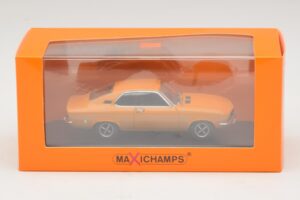 Opel Manta A Orange Maxichamps 1:43 940045500 Diecast - image 4 of 4