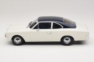 Opel Rekord C Coupe White Blue Minichamps 1:18 107047021 Resin - image 3 of 6