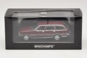 Opel Rekord D Caravan Red Minichamps 1:43 400044012 Diecast - image 4 of 4
