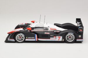 Peugeot 908 HDi FAP LMP1 #7 M. Gene / N. Minassian / J. Villeneuve 24 Hours of Le Mans 2007 Minichamps 1:18 150071207 Diecast - image 3 of 6