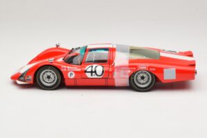 Porsche 906 LH Squadra Tartaruga #40 D. Spoerry / R. Steinemann 12 Hours of Sebring 1967 Minichamps 1:18 100676140 Diecast - image 4 of 8