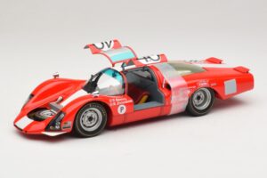 Porsche 906 LH Squadra Tartaruga #40 D. Spoerry / R. Steinemann 12 Hours of Sebring 1967 Minichamps 1:18 100676140 Diecast - image 2 of 8