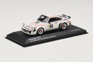 Porsche 911 934 #86 Bourdillat / Ennequin 24 Hours of Le Mans 1979 Minichamps 1:43 400796486 Diecast - image 2 of 4